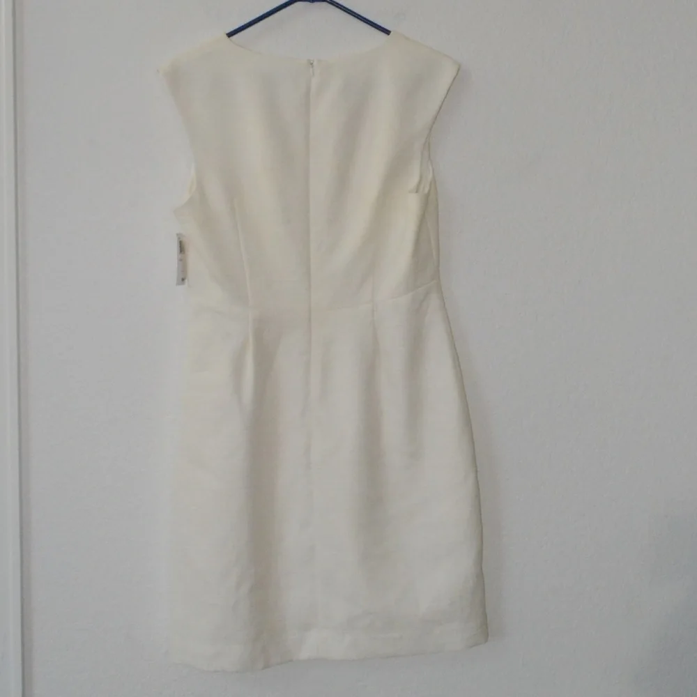 Trina Turk Textured Little Cream Sheath Dress Size 10 NWT - Picture 8 of 11